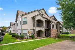 Condo For Rent - 350 Emerald Forest Boulevard #15203<br/> Covington, LA 70433