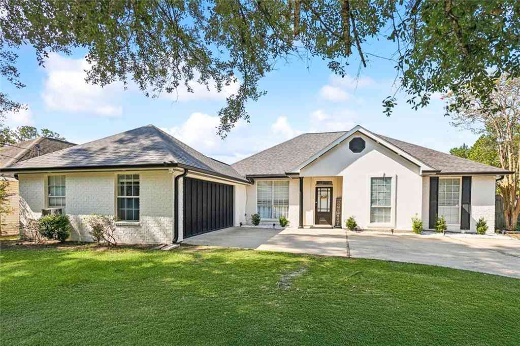 Homes For Sale - 69397 6th Avenue<br/> Covington, LA 70433