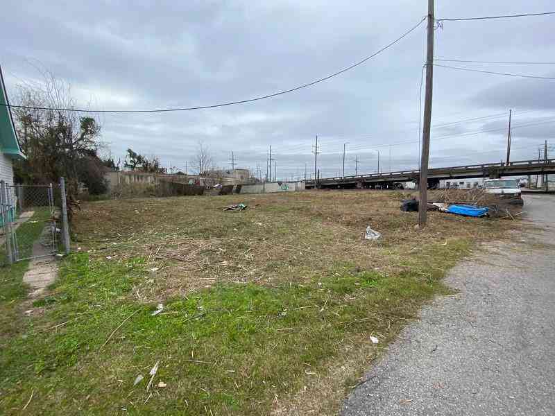 Vacant Land For Sale - 2559 Industry Street<br/> New Orleans, LA 70122