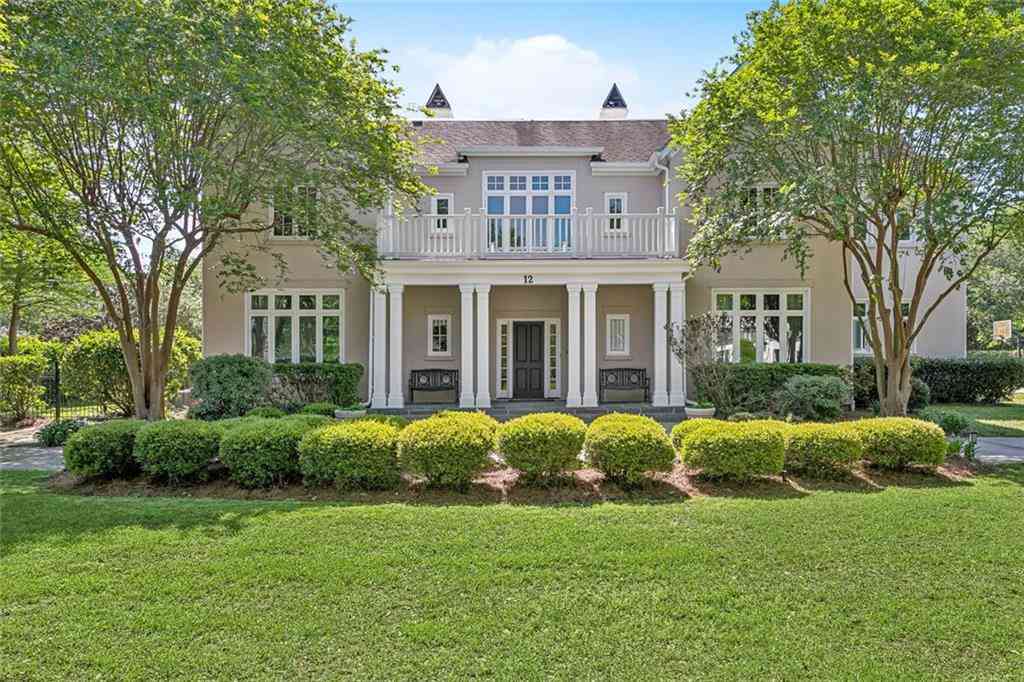 Homes For Sale - 12 Rosedown Court<br/> New Orleans, LA 70131