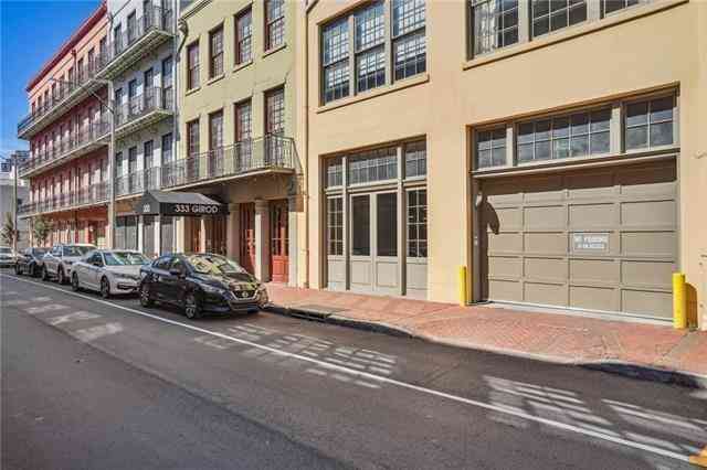 Condo For Sale - 333 Girod Street #207<br/> New Orleans, LA 70130
