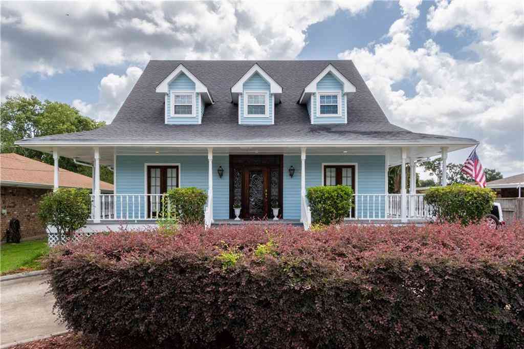 Homes For Sale - 4525 Barnett Street<br/> Metairie, LA 70006