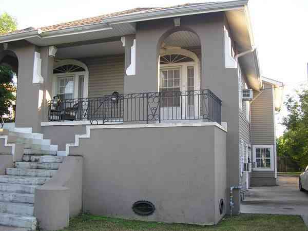 Multifamily For Rent - 526 Florida Boulevard<br/> New Orleans, LA 70124