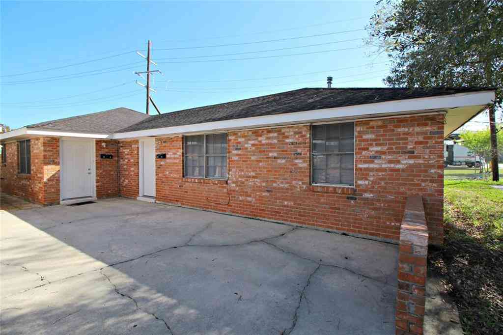 Multifamily For Rent - 510 Omega Street #15A<br/> Belle Chasse, LA 70037