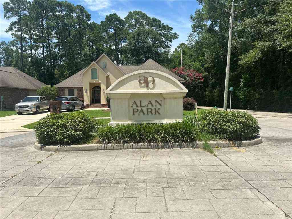 Vacant Land For Sale - LOT 1 Alan Circle<br/> Slidell, LA 70458