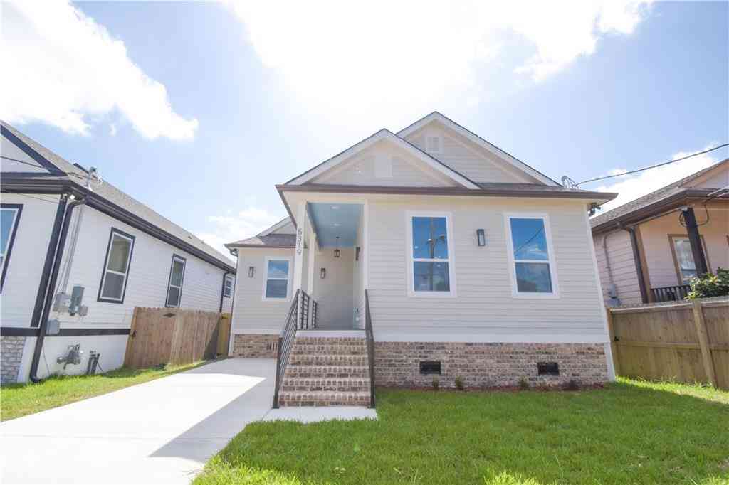 Homes For Sale - 5319 Painters Street<br/> New Orleans, LA 70122