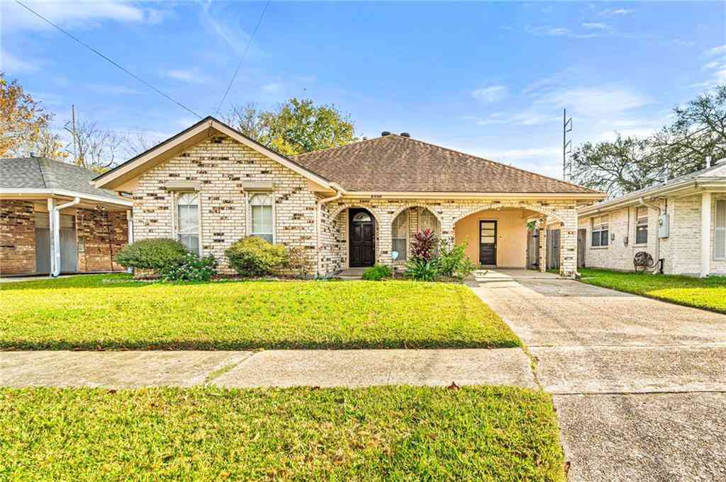 Homes For Sale - 1525 Pasadena Avenue<br/> Metairie, LA 70001