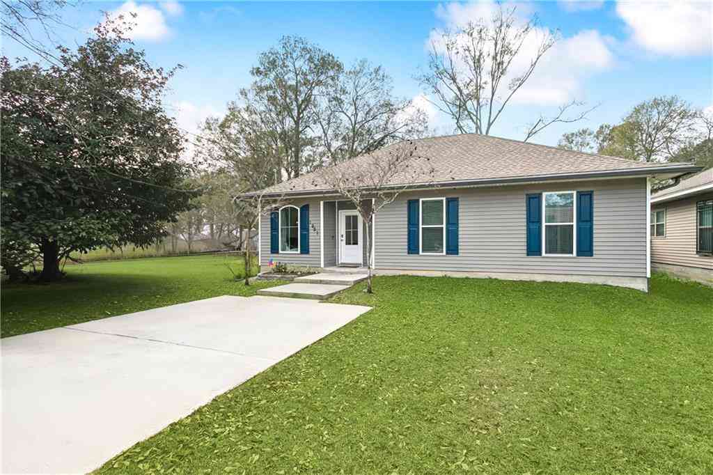 Homes For Sale - 1951 Beth Drive<br/> Slidell, LA 70458