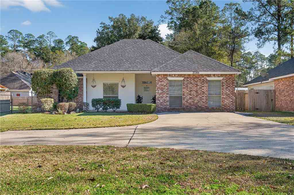 Homes For Sale - 20366 Helenbirg Road<br/> Covington, LA 70433
