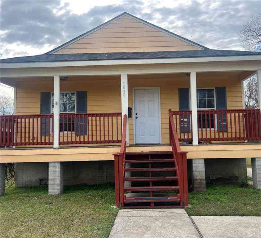 Homes For Rent - 1840 Mathis Avenue<br/> Harvey, LA 70058