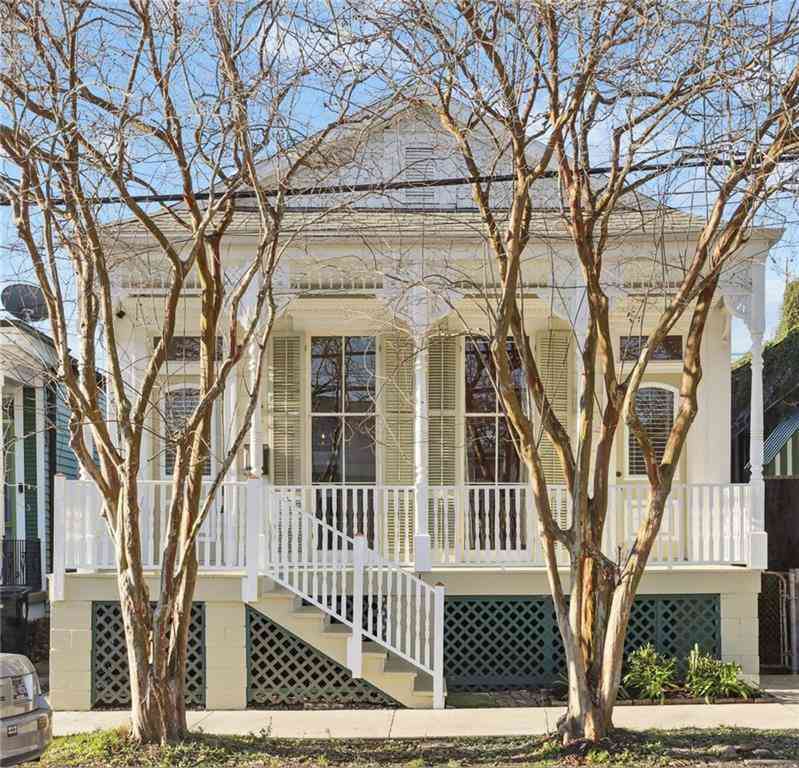 Homes For Sale - 2754 St Philip Street<br/> New Orleans, LA 70119
