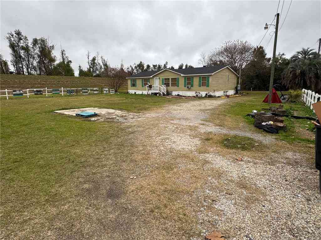 Homes For Sale - 12887 Hwy 23<br/> Belle Chasse, LA 70037
