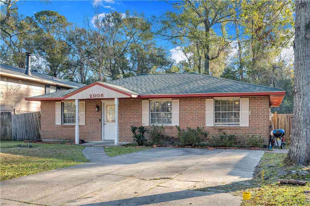 Homes For Sale - 2006 7th Street<br/> Slidell, LA 70458