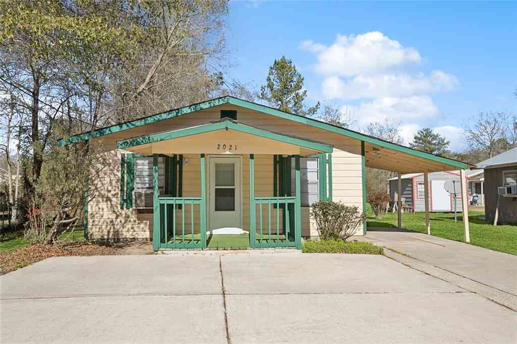 Homes For Sale - 2021 Lenora Street<br/> Washington County, Franklinton, LA 70438