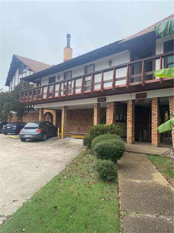 Homes For Sale - 2305 Cleary Avenue #217<br/> Metairie, LA 70001