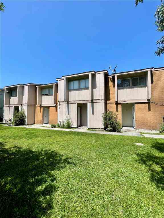 Homes For Rent - 203 Sandra Del Mar Drive<br/> Mandeville, LA 70448