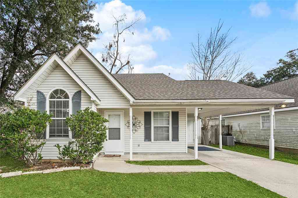 Homes For Sale - 162 Beauregard Street<br/> Ponchatoula, LA 70454
