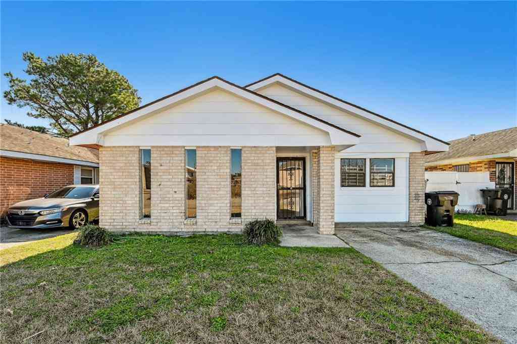 Homes For Sale - 14936 Curran Road<br/> New Orleans, LA 70128