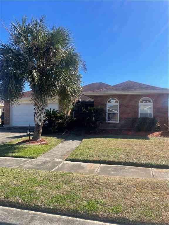 Homes For Sale - 11150 S Idlewood Court<br/> New Orleans, LA 70128