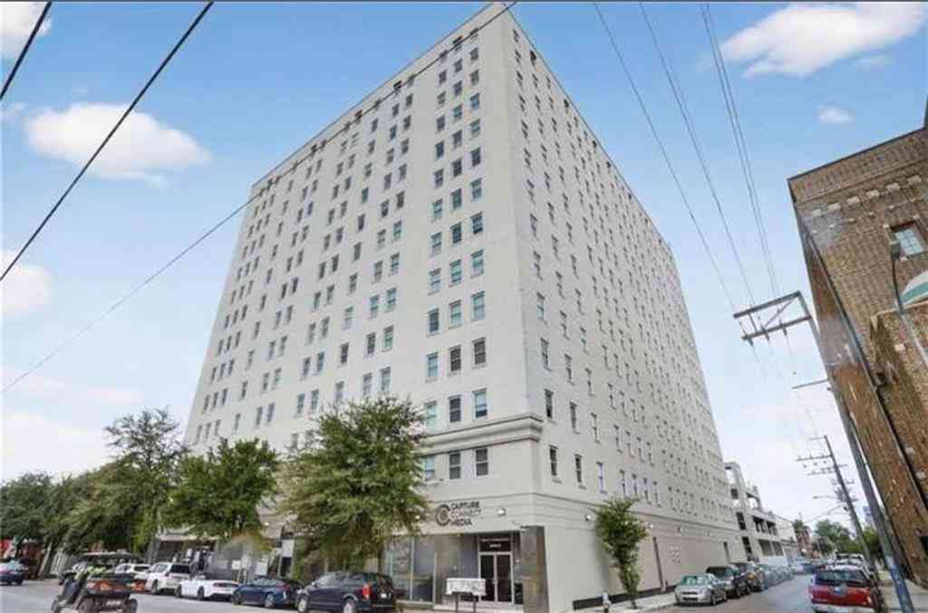 Condo For Sale - 1205 St Charles Avenue #815<br/> New Orleans, LA 70130