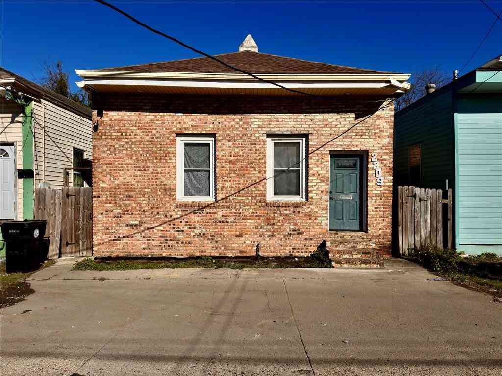 Homes For Rent - 2209 Foucher Street<br/> New Orleans, LA 70115