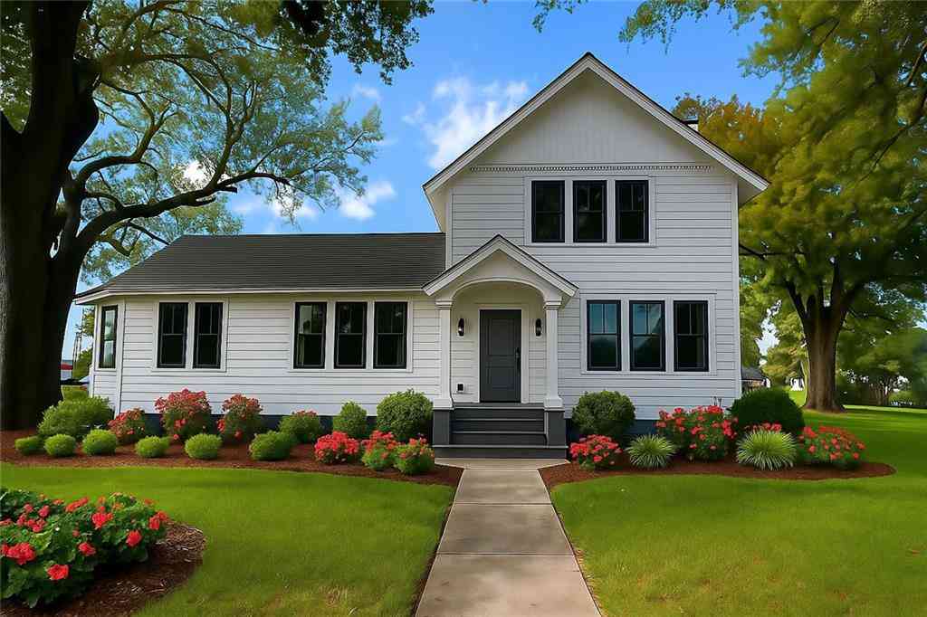 Homes For Sale - 305 E Second Street<br/> Thibodaux, LA 70301