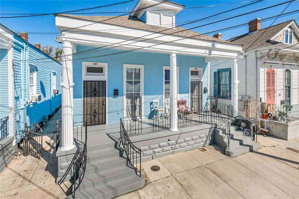Multifamily For Sale - 2215-2217 Dumaine Street<br/> New Orleans, LA 70119