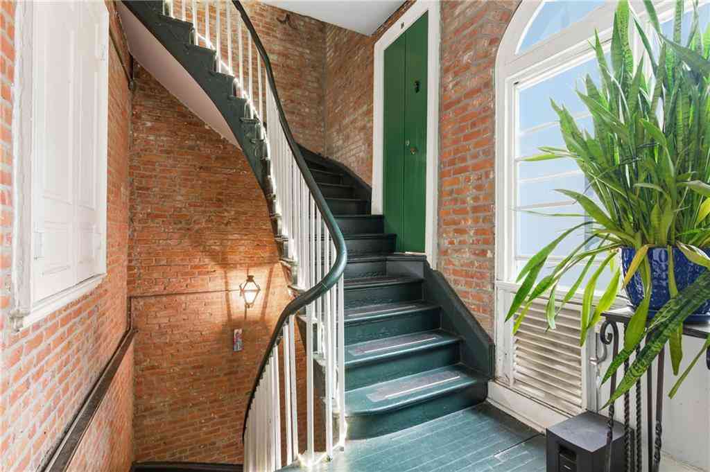 Condo For Sale - 715 Royal Street #H<br/> New Orleans, LA 70116
