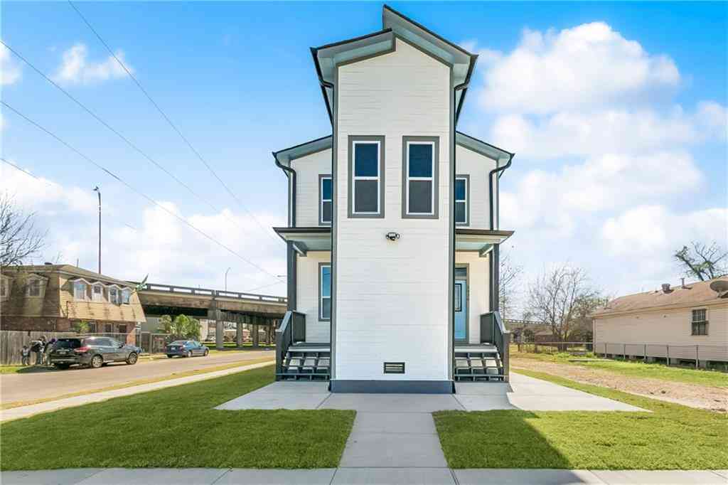 Multifamily For Rent - 1938 N Johnson Street #38<br/> New Orleans, LA 70116