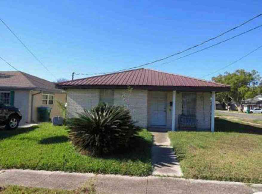 Homes For Sale - 1117 Taylor Street<br/> Kenner, LA 70062