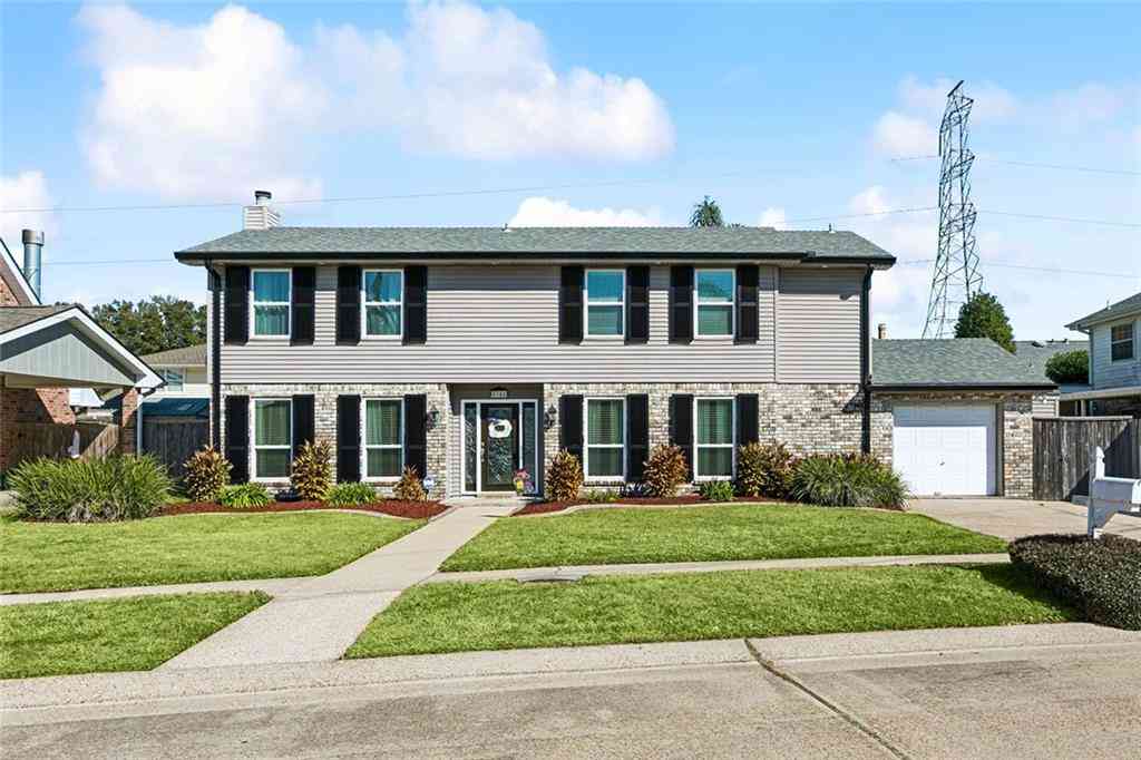 Homes For Sale - 5305 David Drive<br/> Kenner, LA 70065