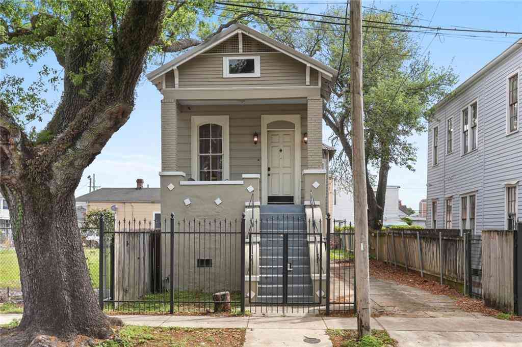 Multifamily For Sale - 1731 Louisiana Avenue<br/> New Orleans, LA 70115