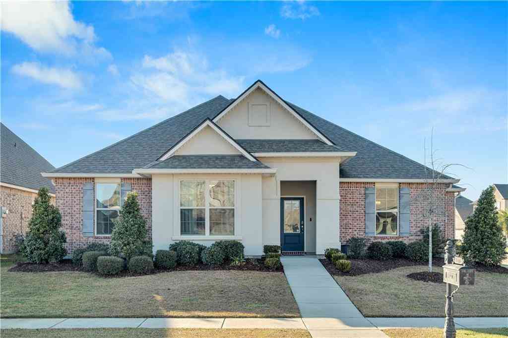 Homes For Sale - 3801 Canal Bank Drive<br/> Slidell, LA 70461