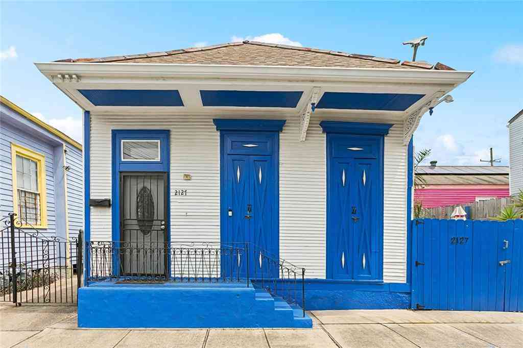 Homes For Sale - 2127 Urquhart Street<br/> New Orleans, LA 70116