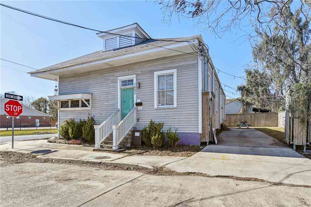 Homes For Sale - 1600-1602 Louisa Street<br/> New Orleans, LA 70117