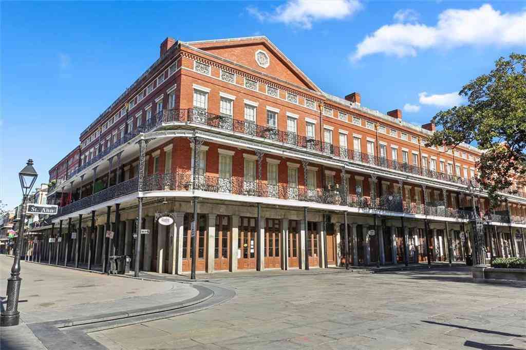 Apartment For Rent - 527 St. Ann Street #3<br/> New Orleans, LA 70116