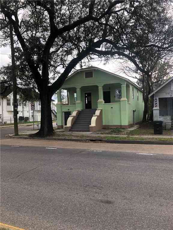Homes For Sale - 5924 26 Saint Claude Street<br/> New Orleans, LA 70117