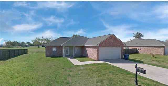 Homes For Sale - 2125 Benedetto Lane<br/> Port Allen, LA 70767