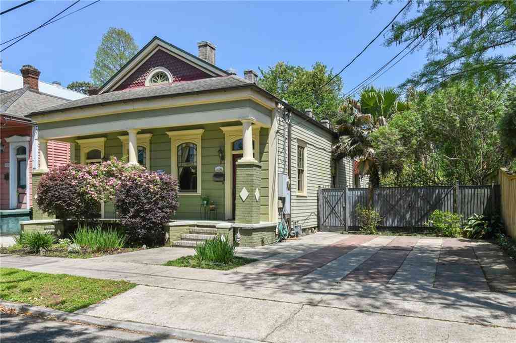 Homes For Sale - 618 Belleville Street<br/> New Orleans, LA 70114