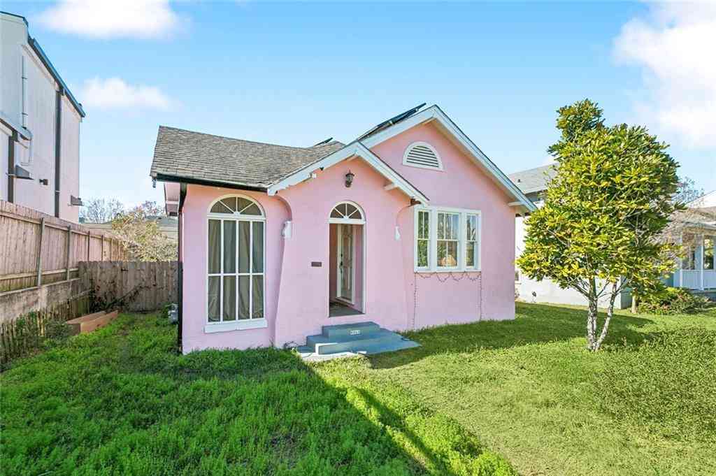 Homes For Sale - 6312 Louis Xiv Street<br/> New Orleans, LA 70124