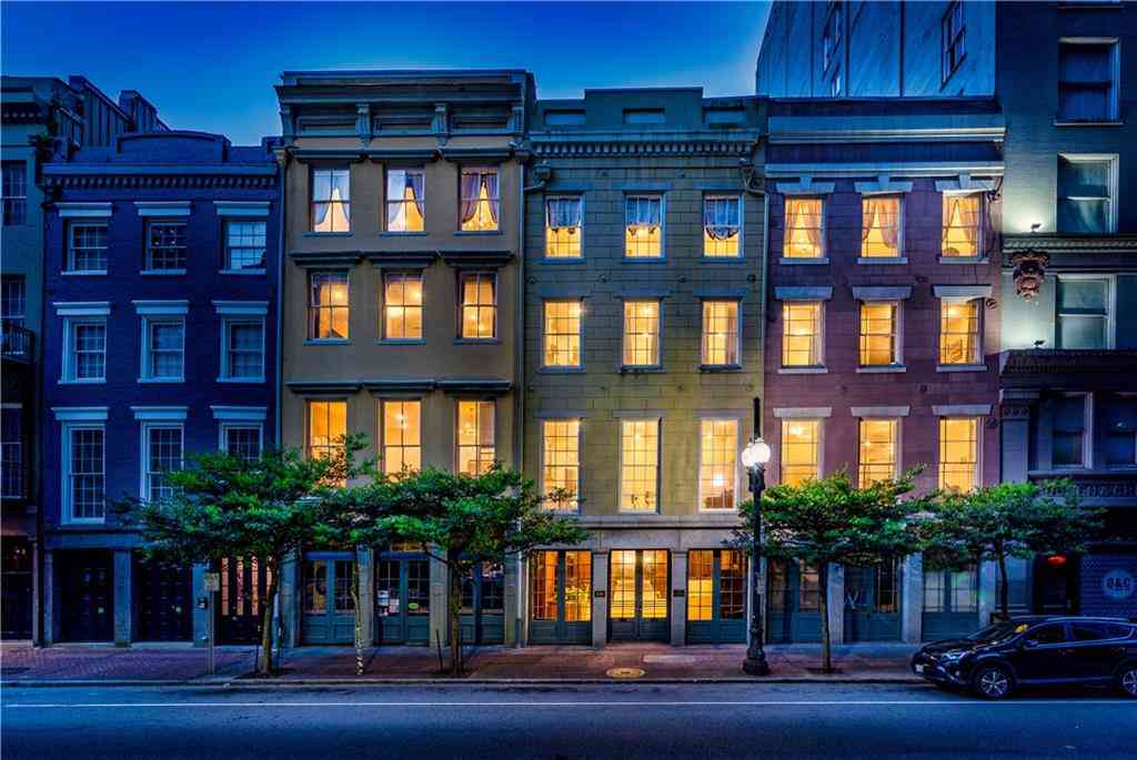 Condo For Sale - 336 Camp Street #303<br/> New Orleans, LA 70130