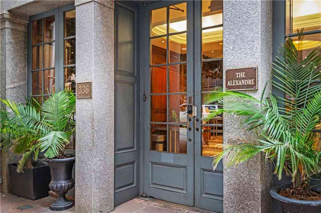 Condo For Sale - 336 Camp Street #301<br/> New Orleans, LA 70130