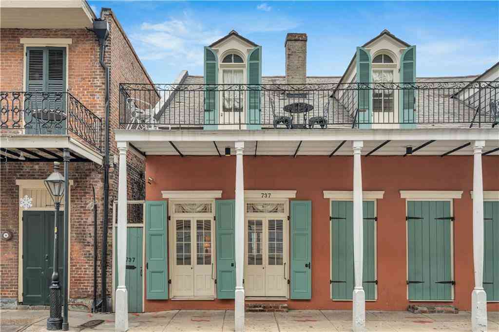 Condo For Sale - 737 St Ann Street #737<br/> New Orleans, LA 70116