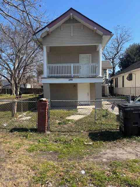 Homes For Rent - 2115 Mandeville Street<br/> New Orleans, LA 70117