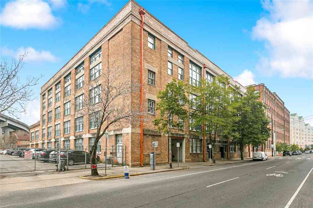 Condo For Sale - 1111 S Peters Street #217<br/> New Orleans, LA 70130