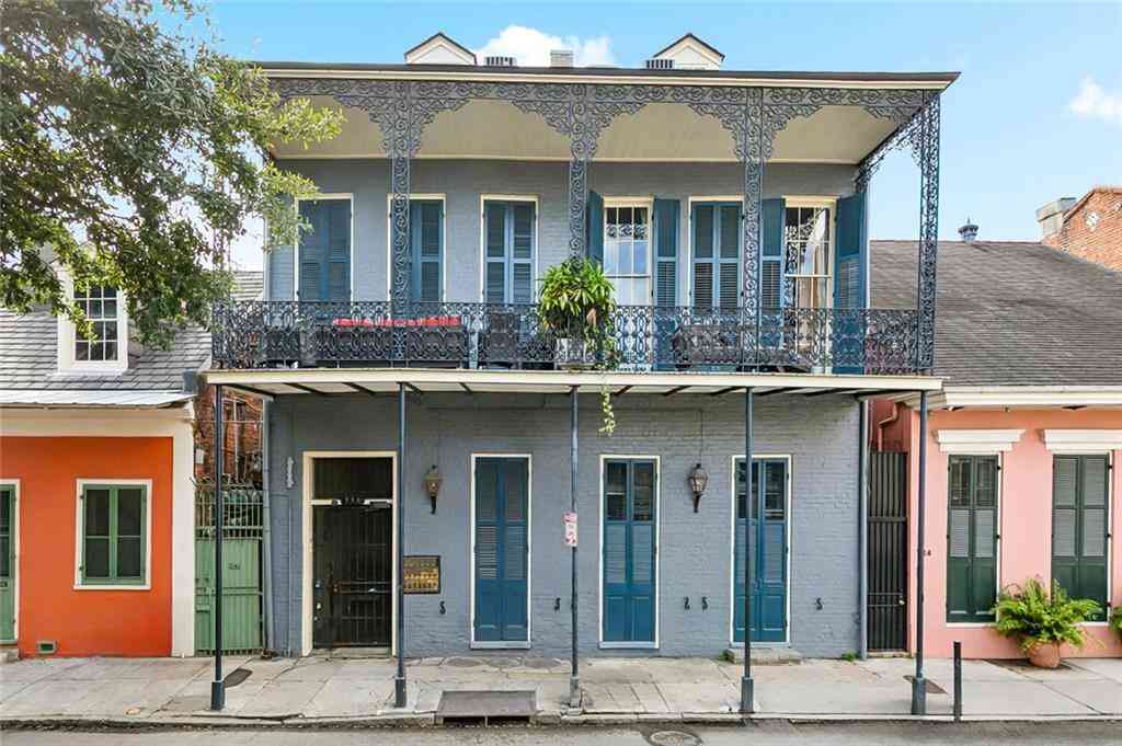 Condo For Sale - 718 Barracks Street #4<br/> New Orleans, LA 70116