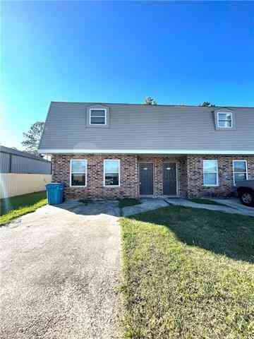 Townhouse For Rent - 354 Woodland Drive<br/> Saint Charles County, Boutte, LA 70039