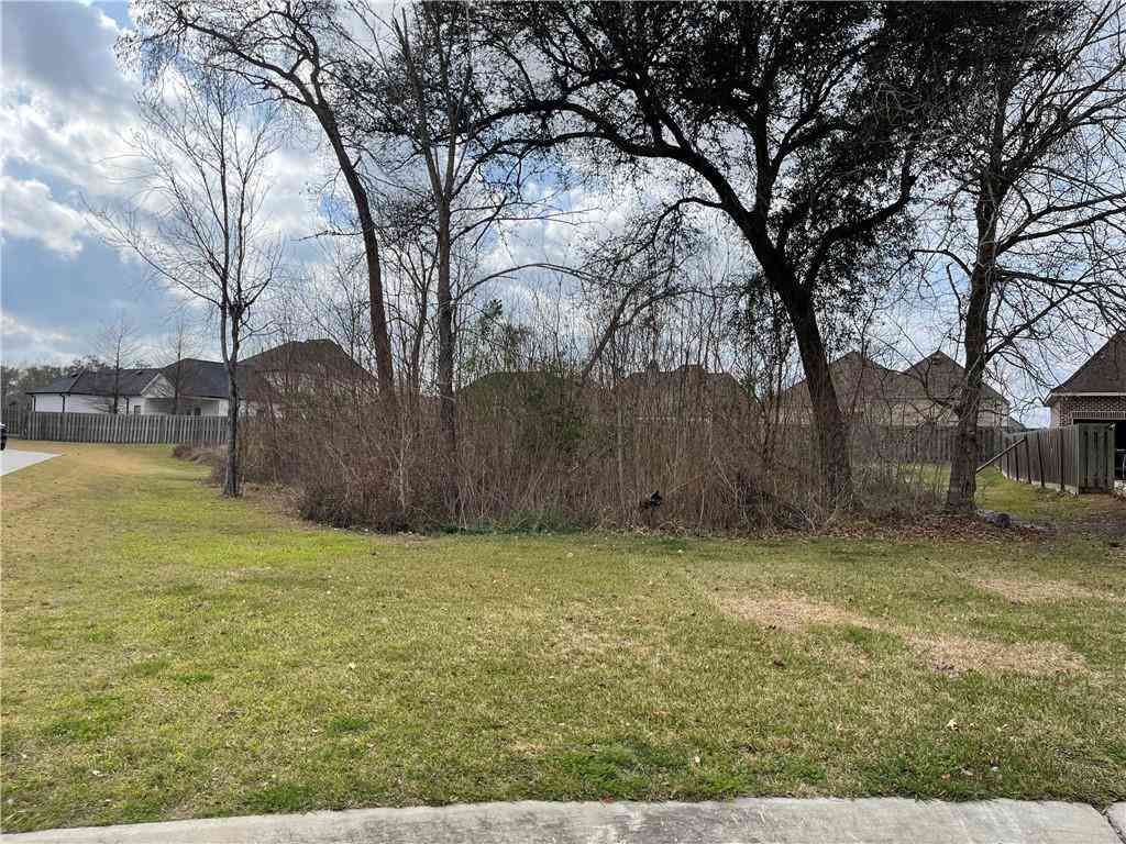 Vacant Land For Sale - 120 Kellywood Court<br/> Belle Chasse, LA 70037