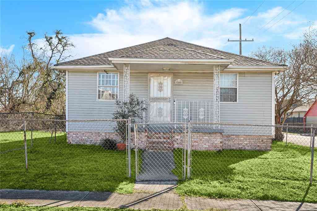 Homes For Sale - 3201 Metropolitan Street<br/> New Orleans, LA 70126
