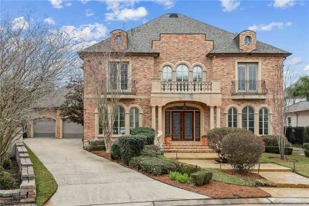 Homes For Sale - 4 Beresford Drive<br/> Metairie, LA 70001